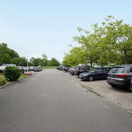 Haus Meeresblick Findling * 克伦胡森